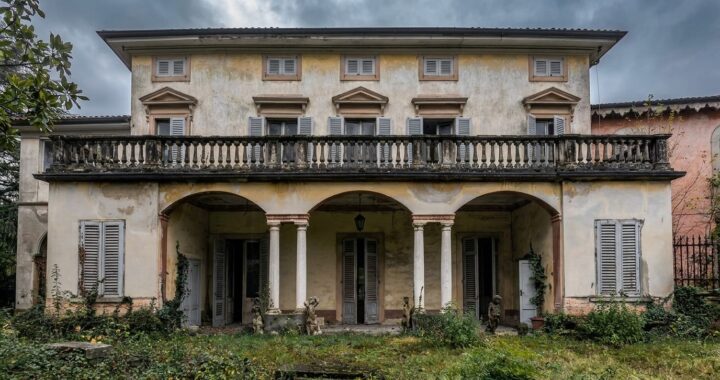 Inside Villa Siotto Pintor: Italy's Most Stunning Forgotten Estate